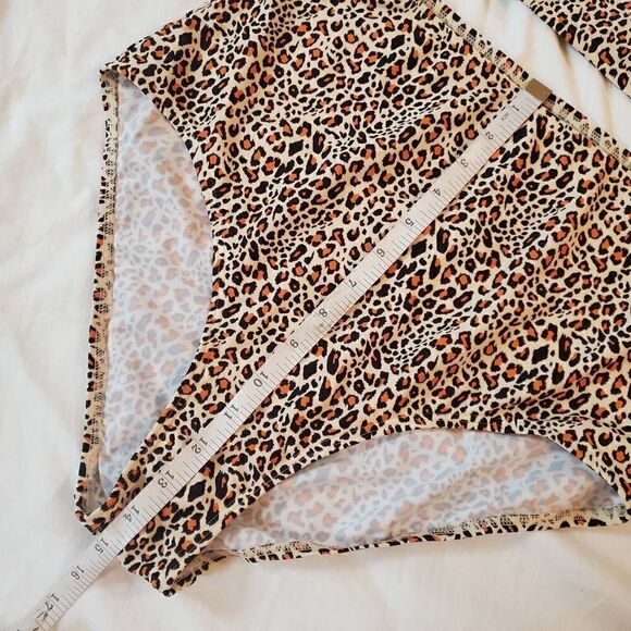 NWT Cocoship animal print highwaist bikini set 10 - Picture 5 of 9